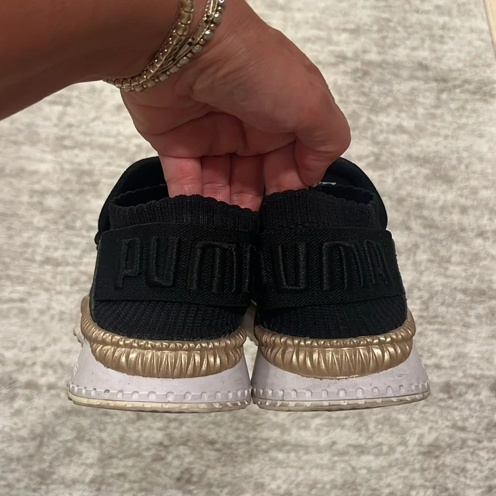Women's Puma TSUGI Shinsei Casual Sneakers feature a head-turning modern size 8